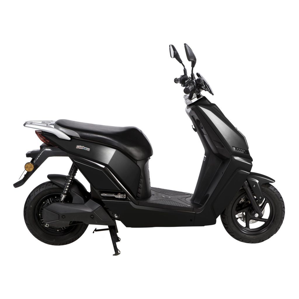 Pink Me 50cc, scooter électrique sans permis léger et pratique